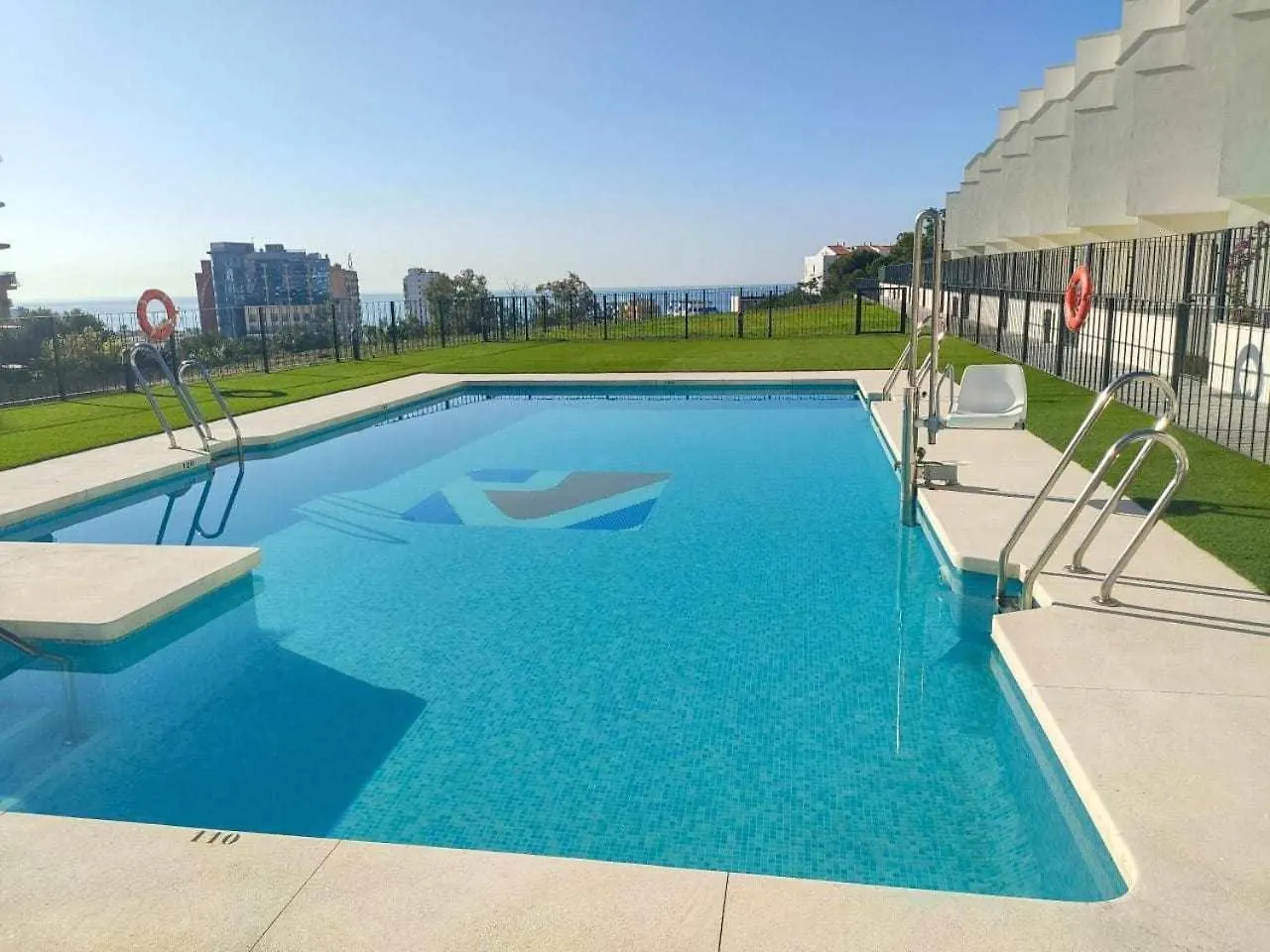 Sea Views Villa Benalmadena Comotucasa